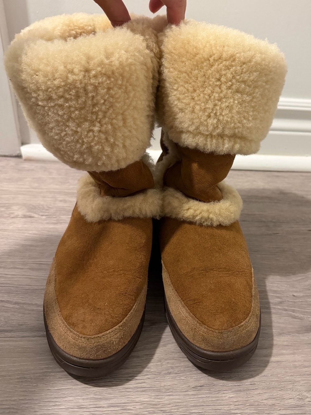 UGG Sunburst Tall boots in chestnut suede